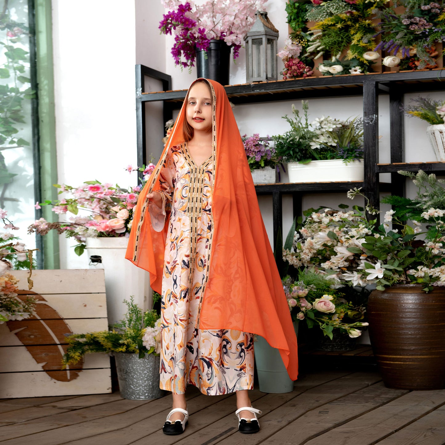 Gedruckt Robe Moslemische Mutter Und Tochter Abaya Europäischen Schönheit Großer Junge