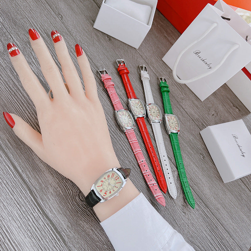 Einfache Quarzuhr für Damen