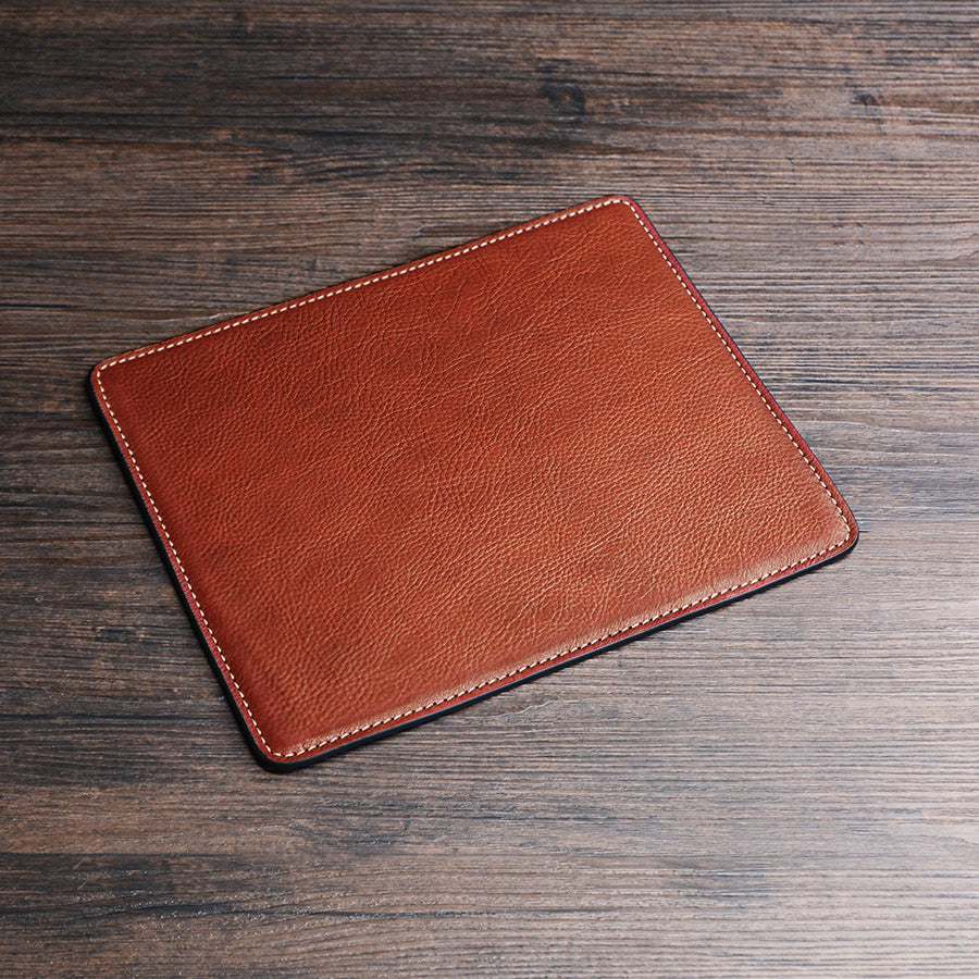 Verdickte Tischmatte aus Rindsleder