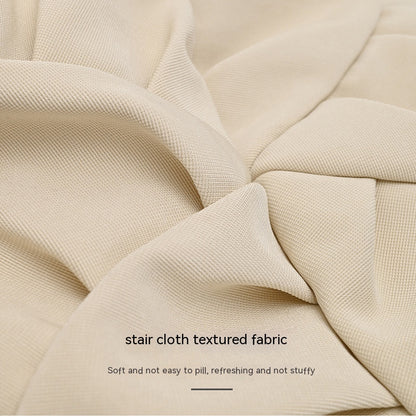 Women's face-removing beret. Everything fits