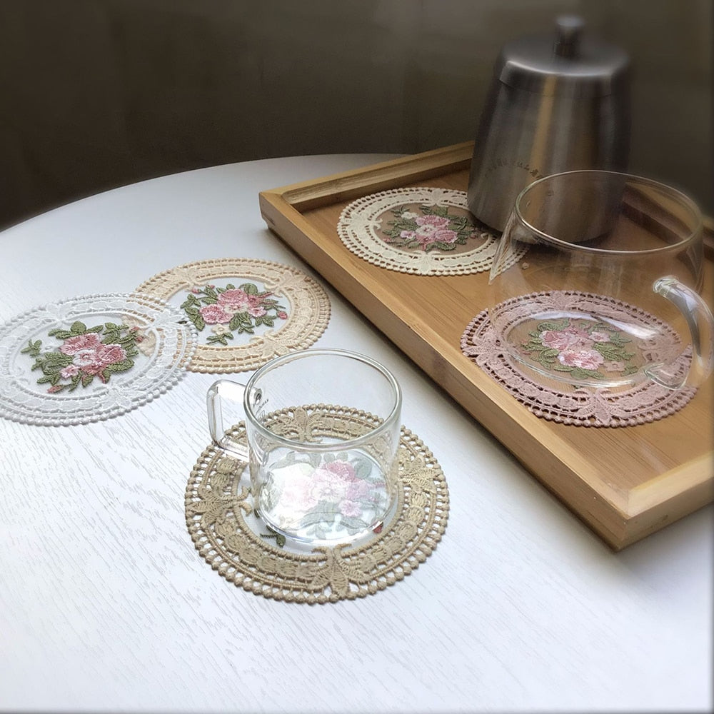 12cm Vintage Lace Coaster Placemat Embroidery Craft Bowls Coffee Cups Coaster European Style Fabric Anti-scald Table Plate Mat