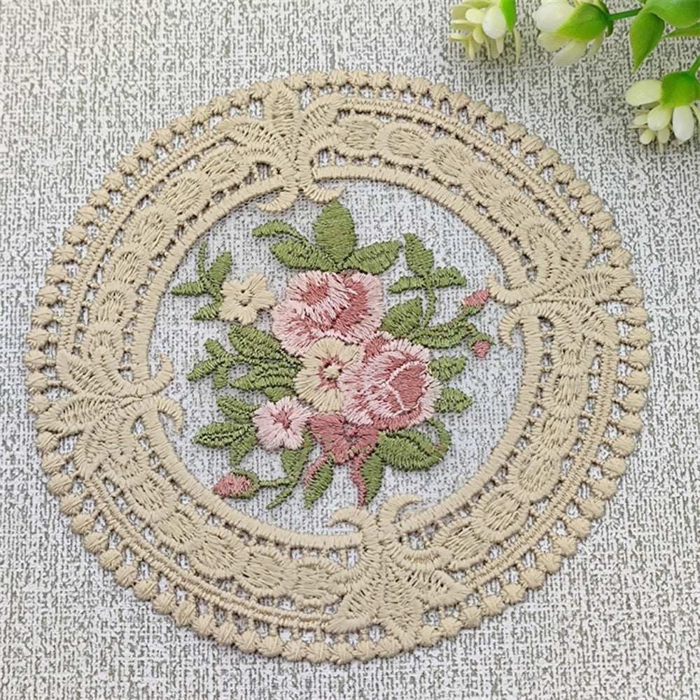 12cm Vintage Lace Coaster Placemat Embroidery Craft Bowls Coffee Cups Coaster European Style Fabric Anti-scald Table Plate Mat