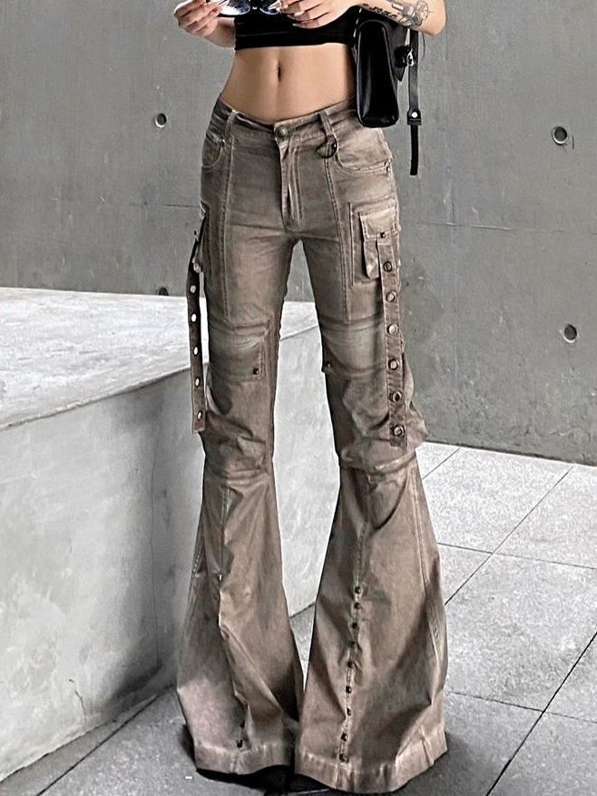 Große verwaschene braune Work wear Röhren jeans für Damen