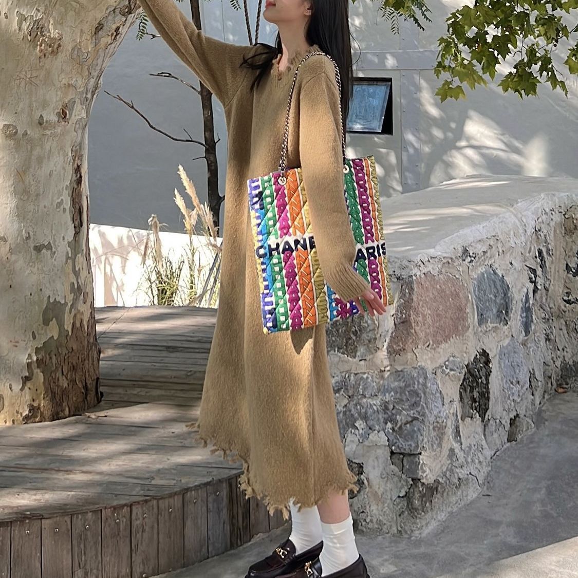 Autumn and winter long overknee wool skirt with tassels