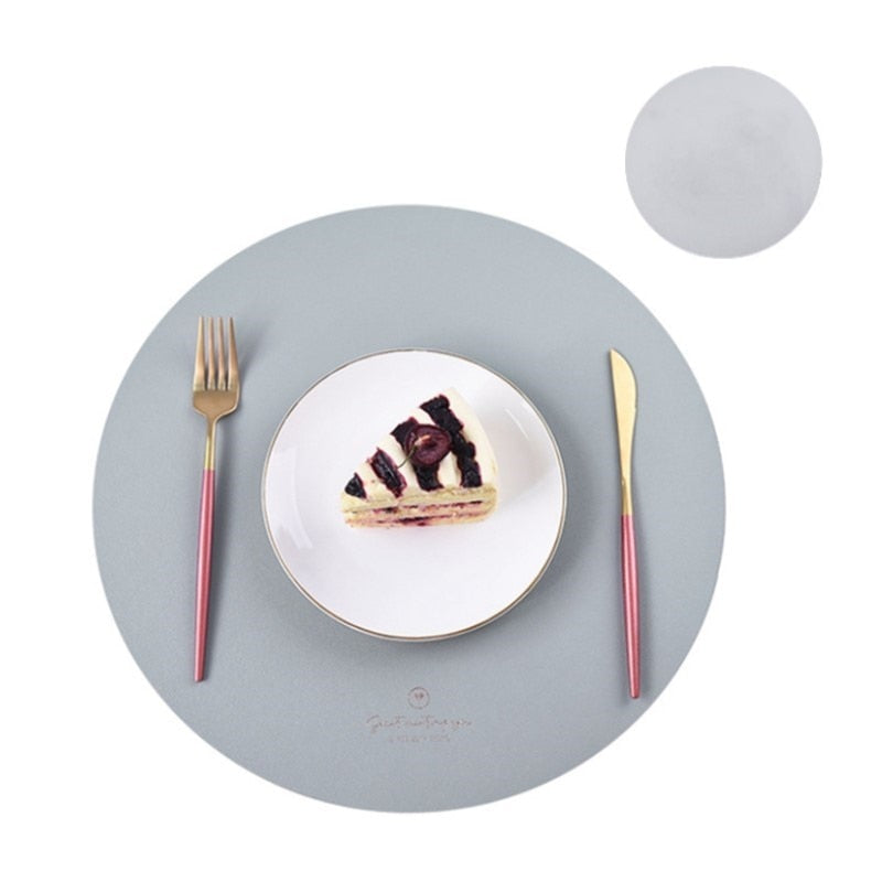 Inyahome PU Tischsets für Tisch Wasserdicht Nicht-Slip Isolierung Leder Ort Matten Set Nordic Stil Weihnachten Coaster Cup Matte