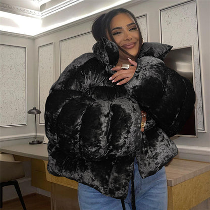 Modische lässige Slim Fit Samtjacke mit kurzem Stehkragen für Damen im Street Shot Stil