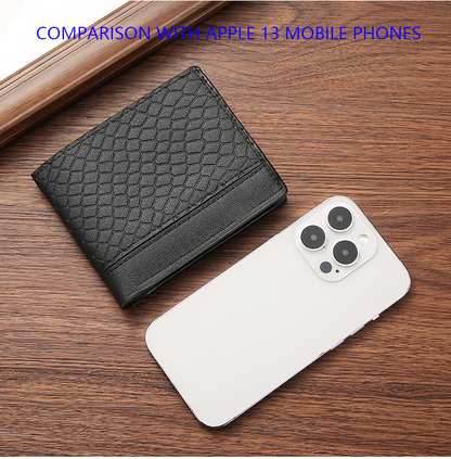 Kurze Herrenbrieftasche mit Schlangenleder muster