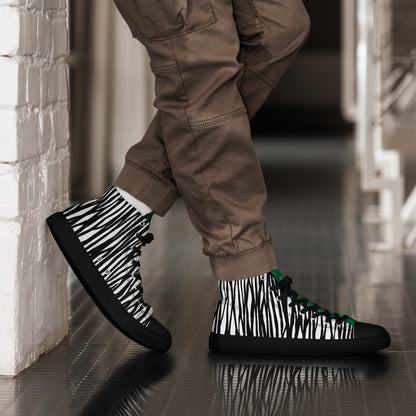 High-Top Leinenschuhe für Herren.Werte deinen Schuhschrank mit den High Top Canvas-Schuhen auf. Mit diesen handgefertigten, trendigen Schuhen peppst du dein Outfit garantiert auf.