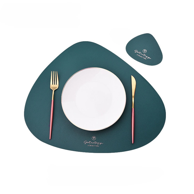 Inyahome PU Tischsets für Tisch Wasserdicht Nicht-Slip Isolierung Leder Ort Matten Set Nordic Stil Weihnachten Coaster Cup Matte